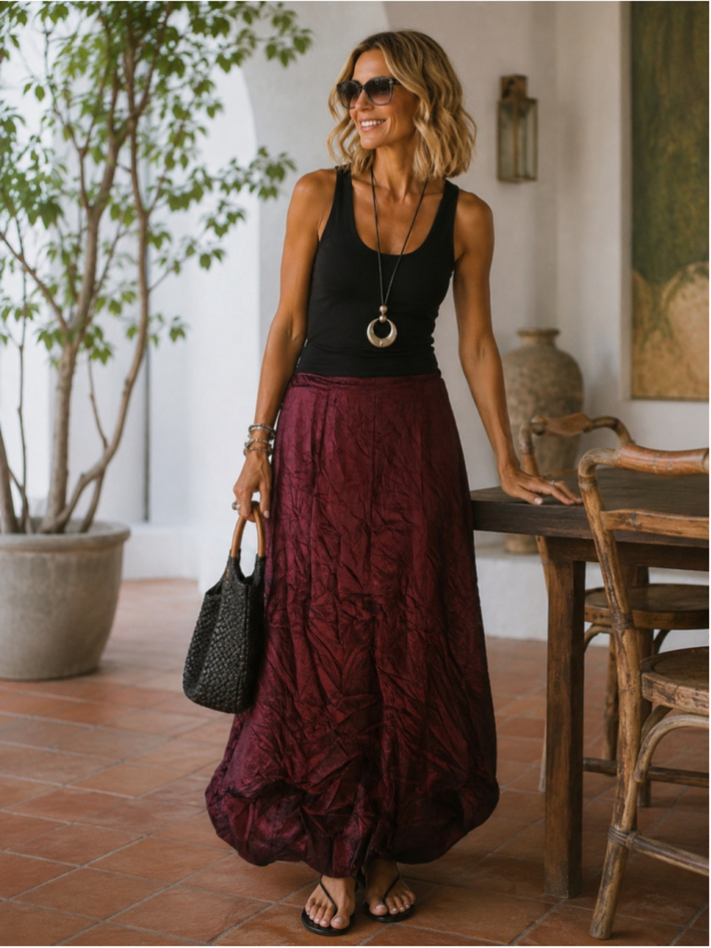 Women's Black Market Maxi Bubble Hem Skirt Size 6 Burgundy